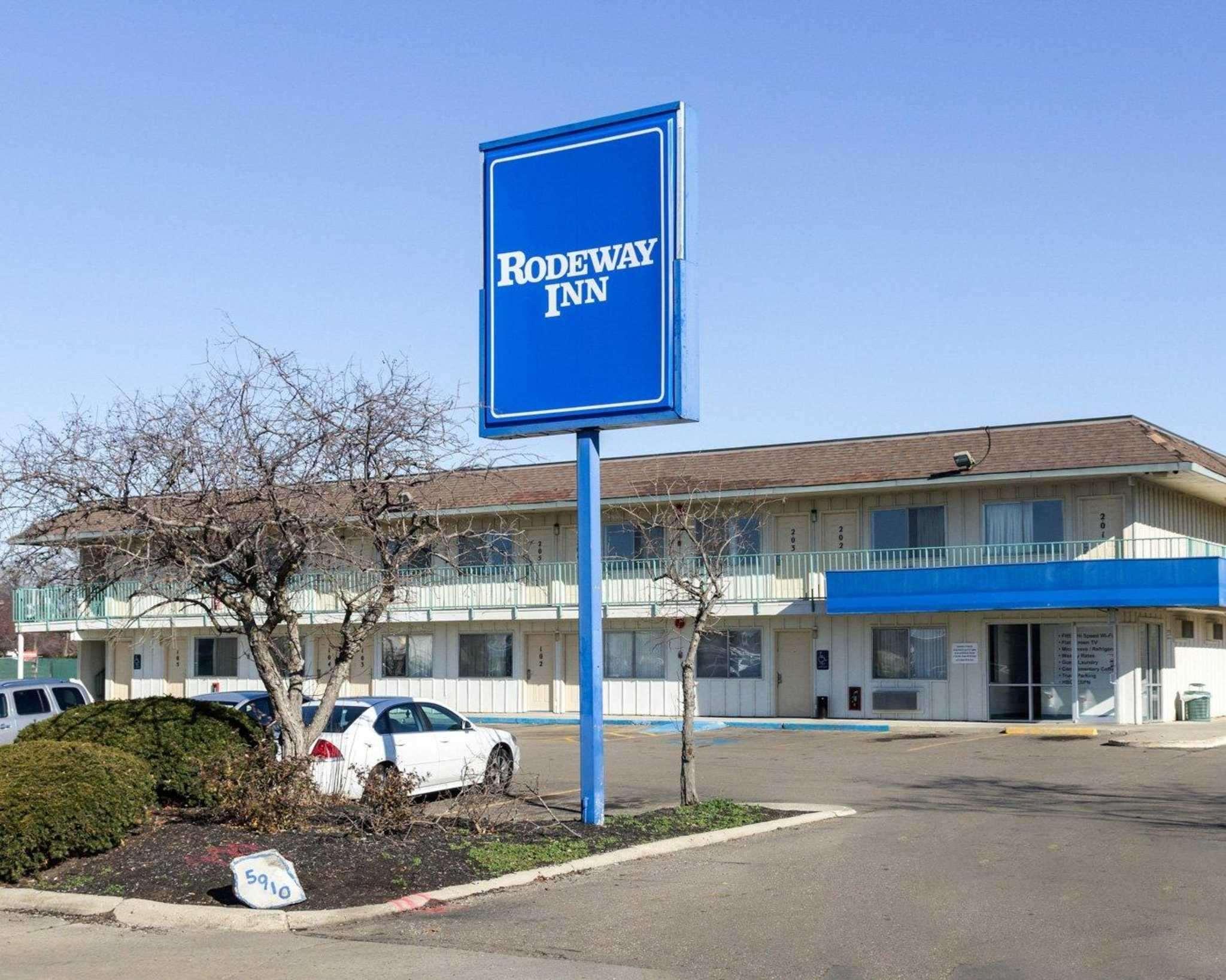 Rodeway Inn Columbus Exterior foto